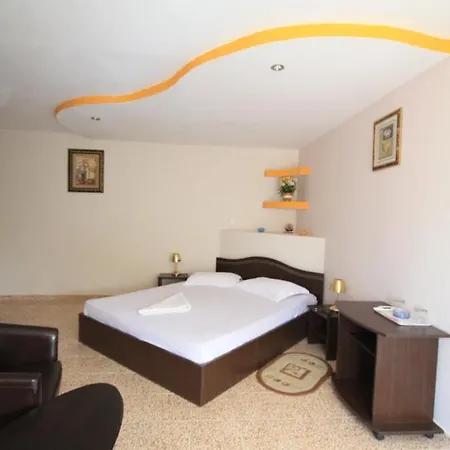 Casa Leul Jupiter